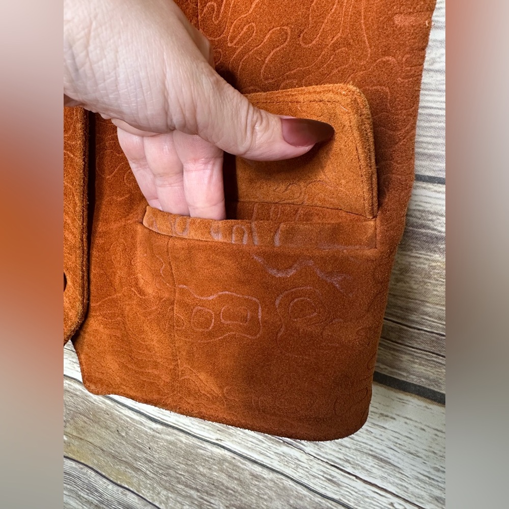 Vintage M stunning rust brown embossed swirl suede vest - Picture 4 of 6